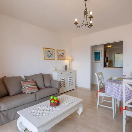 Les Pins Dores-2 By Interhome *