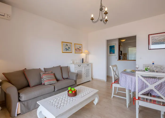 Les Pins Dores-2 By Interhome *