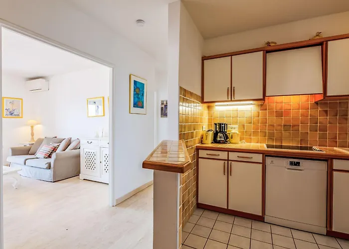 Les Pins Dores-2 By Interhome